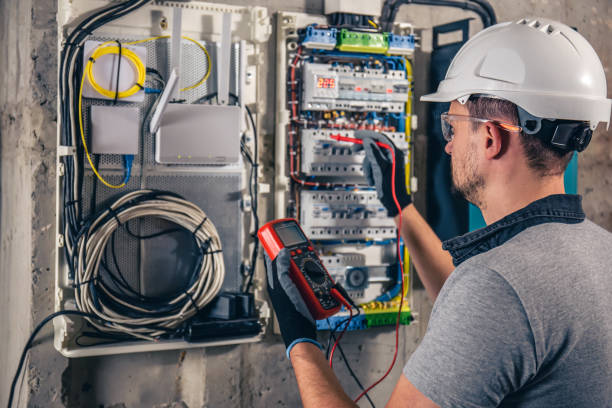 Best Affordable Emergency Electrician  in Gold Beach, OR