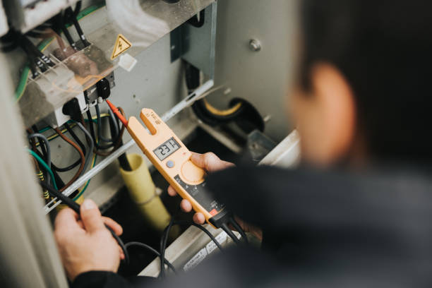 Best Licensed Electrician  in Gold Beach, OR